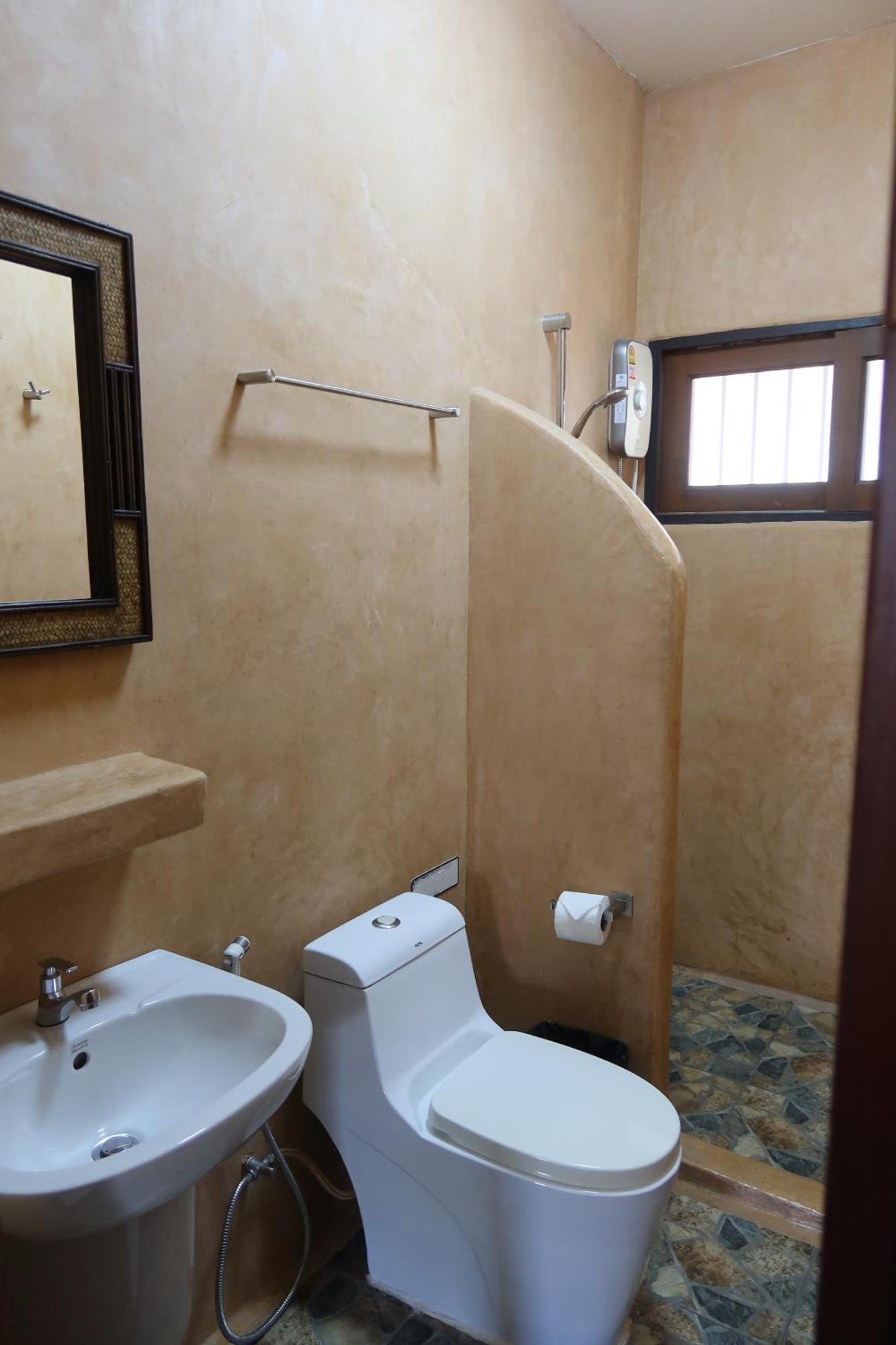 Banjai Garden Guesthouse Чиангмай Экстерьер фото